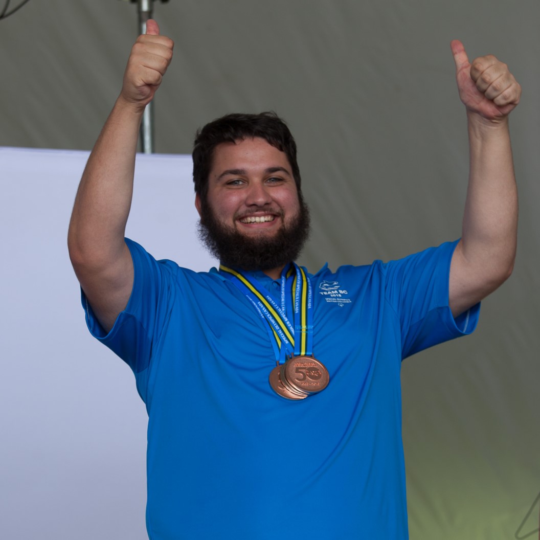 Meet Athlete Daniel Thomas